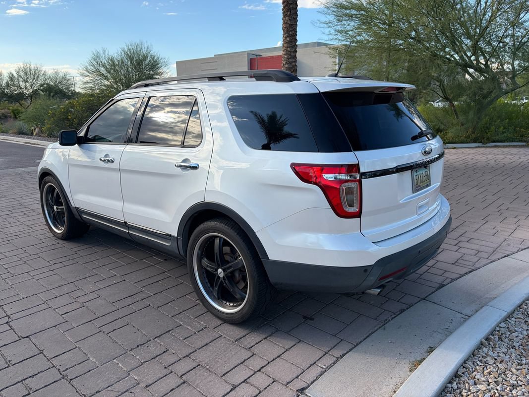 Used 2013 Ford Explorer Sport AWD/4WD image 4