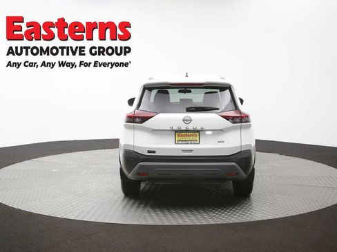 Used 2023 Nissan Rogue S AWD/4WD image 36
