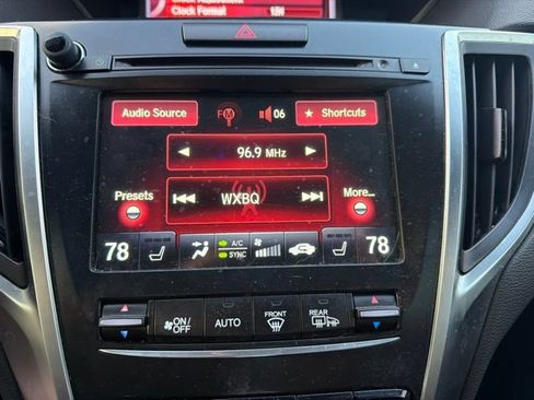 Used 2016 Acura TLX FWD image 16