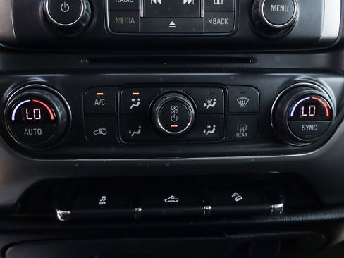 Used 2018 Chevrolet Silverado 1500 LT w/ Texas Edition image 35