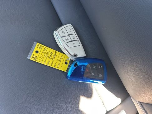 Used 2024 Honda Prologue Touring image 38