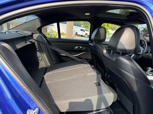 Used 2019 BMW 330i xDrive Sedan w/ M Sport Package AWD/4WD image 30