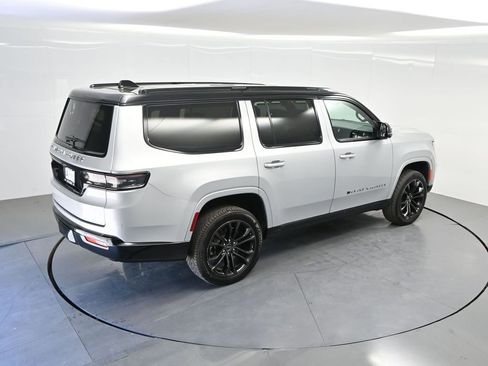Used 2024 Jeep Grand Wagoneer Series II w/ Quick Order Packagew 28T AWD/4WD image 47