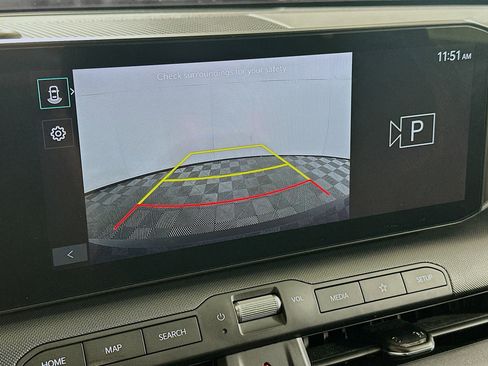 Used 2025 Kia K4 LXS image 22