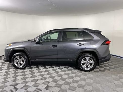 Used 2024 Toyota RAV4 XLE w/ Convenience Package AWD/4WD image 5