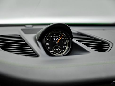 Used 2018 Porsche 911 GT3 image 60