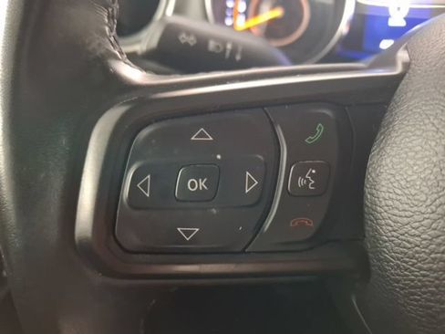 Used 2022 Jeep Gladiator Sport AWD/4WD image 19