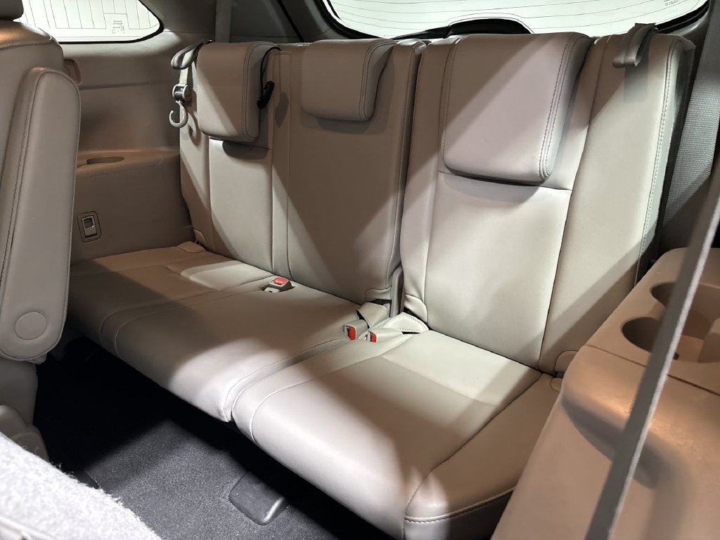Used 2015 Toyota Highlander Limited AWD/4WD image 25
