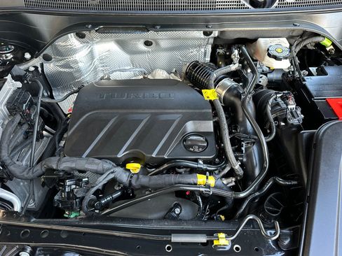 Certified 2024 Buick Envista Preferred w/ Advanced Safety Package image 24