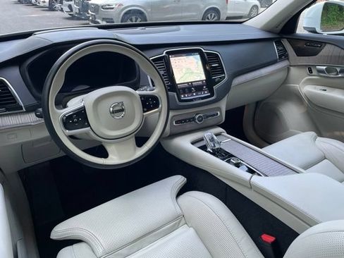 Certified 2024 Volvo XC90 B6 Ultimate AWD/4WD image 19