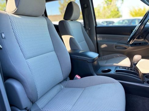 Used 2013 Toyota Tacoma 2WD Double Cab w/ Convenience Pkg image 13