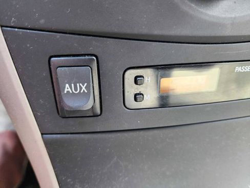 Used 2010 Toyota Corolla LE FWD image 20