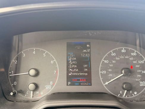 Used 2023 Toyota Corolla LE FWD image 21