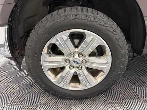 Used 2019 Ford F150 XLT w/ Equipment Group 302A Luxury AWD/4WD image 36