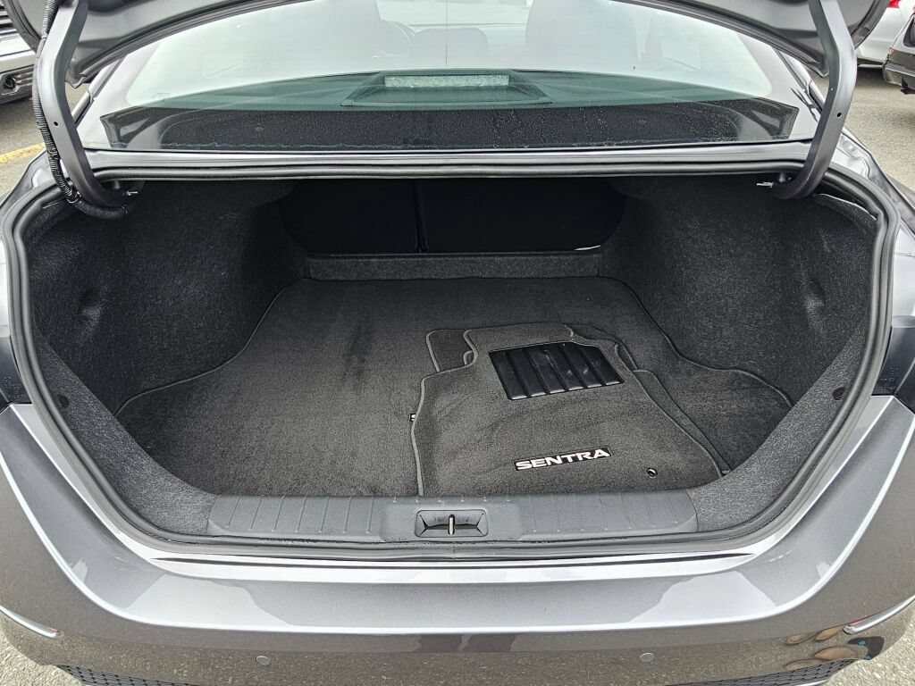 Used 2025 Nissan Sentra S FWD image 63