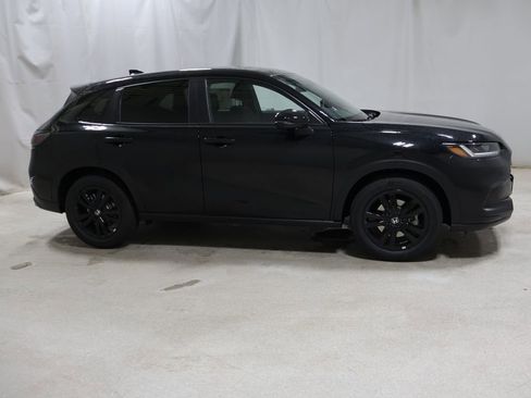 New 2026 Honda HR-V Sport image 8