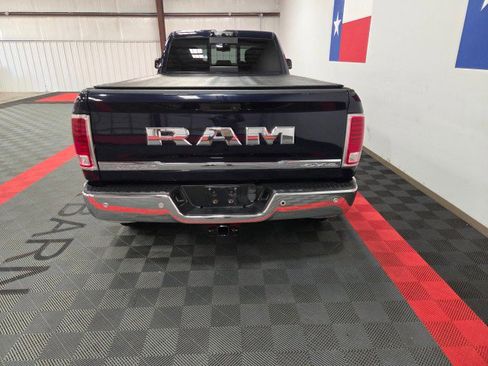 Used 2017 RAM 3500 Laramie Longhorn image 13