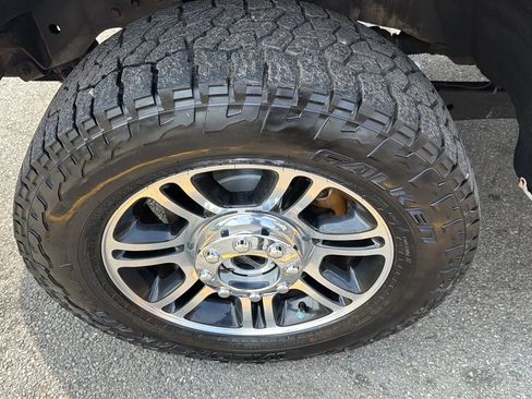 Used 2016 Ford F250 Platinum AWD/4WD image 9