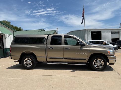 Used 2006 Dodge Ram 2500 Truck SLT w/ Quad Cab Big Horn Value Group RWD image 2