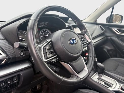 Used 2021 Subaru Forester Premium image 15