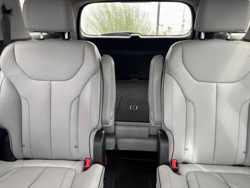 Used 2025 Hyundai Palisade SEL AWD/4WD image 42