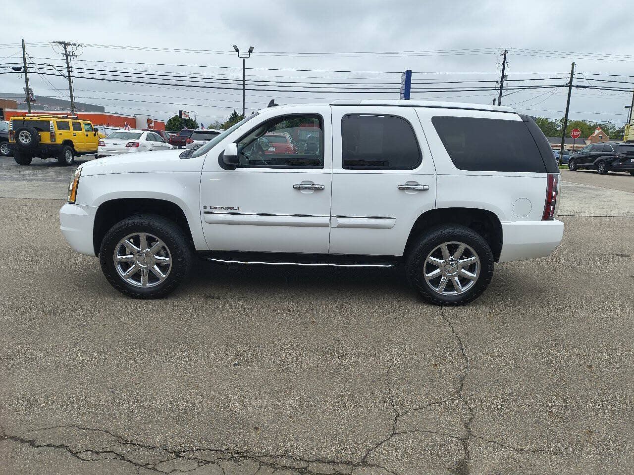 Used 2008 GMC Yukon Denali AWD/4WD image 11
