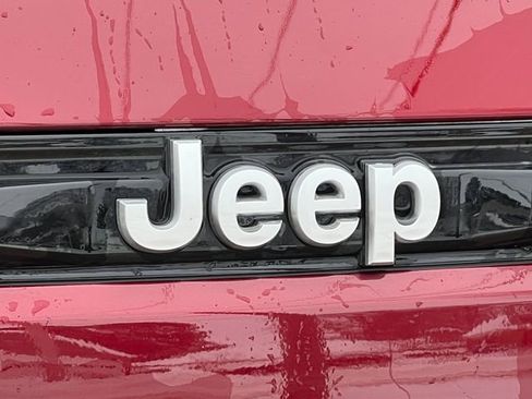 New 2026 Jeep Grand Cherokee Limited w/ Trailer Tow Package AWD/4WD image 47