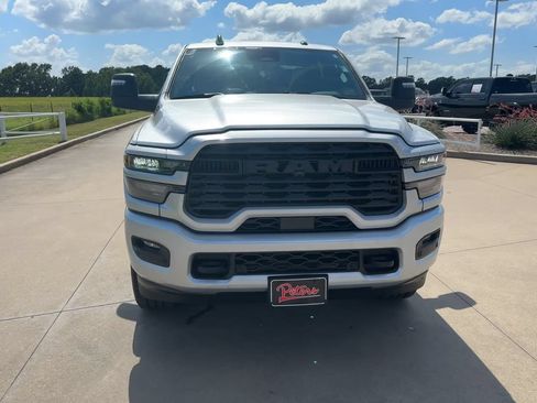 Used 2026 RAM 2500 Big Horn AWD/4WD image 4