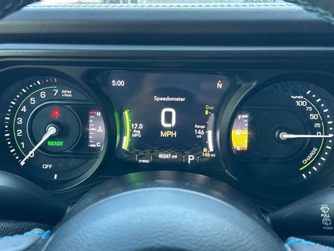 Used 2024 Jeep Wrangler Unlimited Rubicon 4xe AWD/4WD image 24