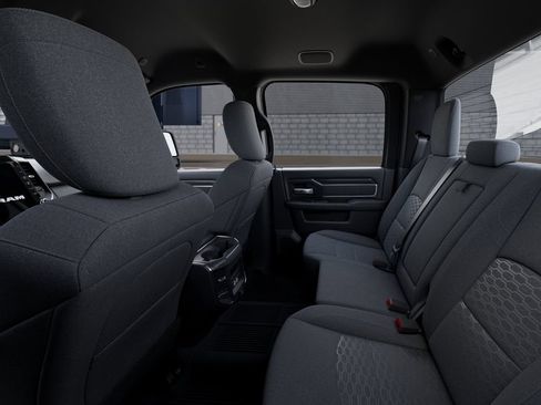 New 2026 RAM 2500 Big Horn AWD/4WD image 24