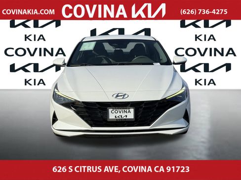 Used 2021 Hyundai Elantra SEL image 3