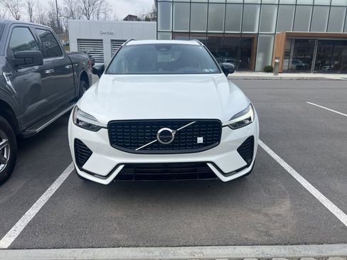 Used 2023 Volvo XC60 T8 Polestar image 1