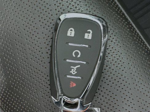 Used 2023 Chevrolet Traverse High Country w/ LPO, Floor Liner Package FWD image 40