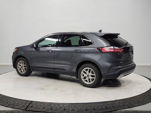 Used 2024 Ford Edge SEL AWD/4WD image 5