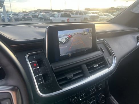 Certified 2023 Chevrolet Suburban Premier image 24