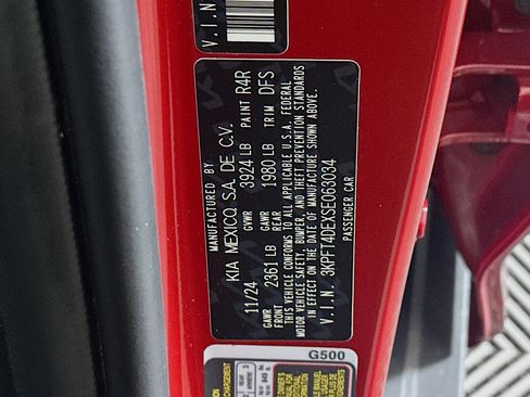 Used 2025 Kia K4 LXS image 12