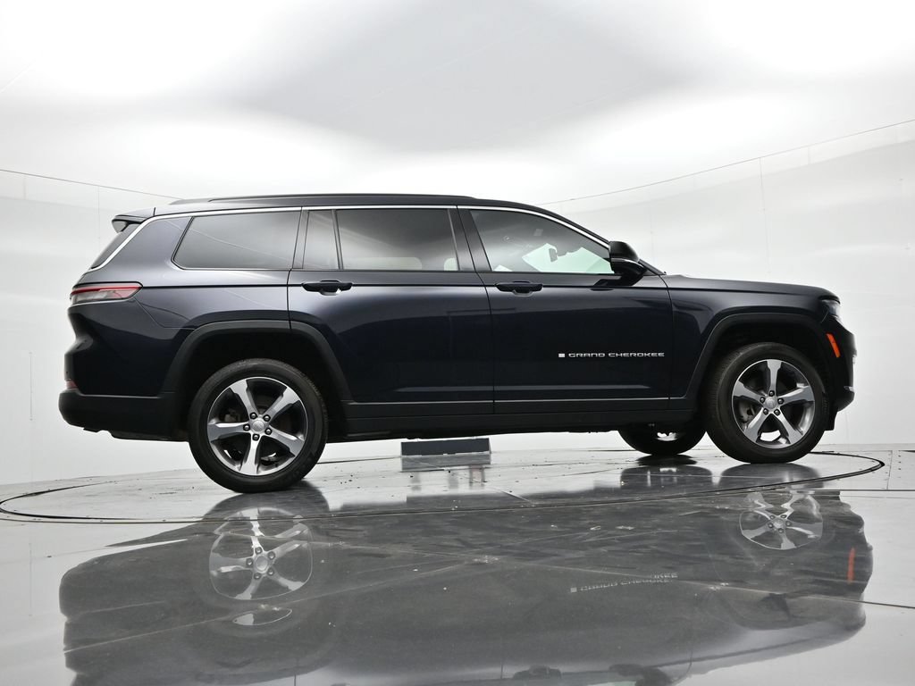 Used 2024 Jeep Grand Cherokee L Limited AWD/4WD image 34
