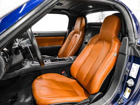 Used 2008 MAZDA MX-5 Miata Grand Touring w/ Premium Pkg RWD image 34