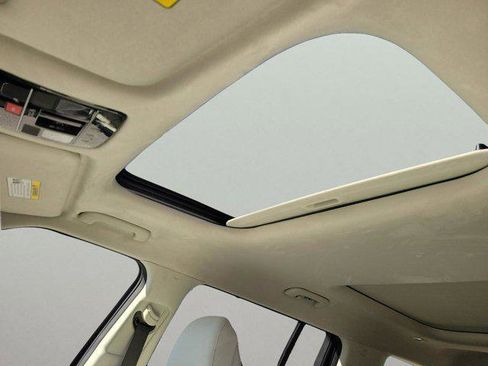 New 2025 Hyundai Santa Fe Calligraphy image 17