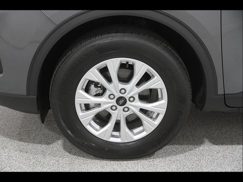 Used 2025 Ford Escape Active w/ Cold Weather Package AWD/4WD image 21