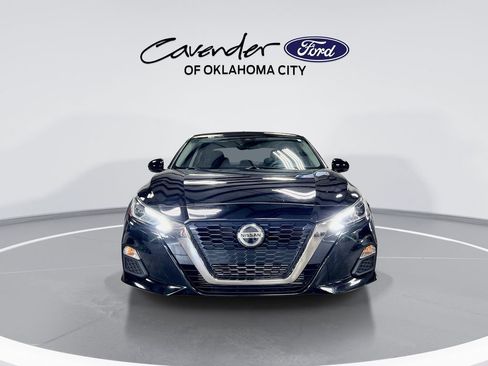 Used 2022 Nissan Altima 2.0 SR FWD image 3