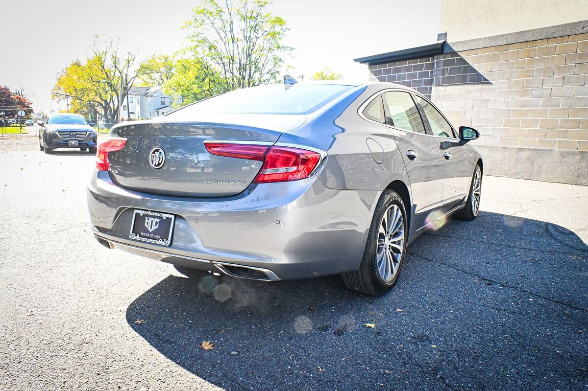 Used 2018 Buick LaCrosse Preferred FWD image 7