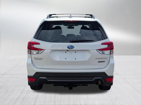 Used 2023 Subaru Forester Limited AWD/4WD image 6