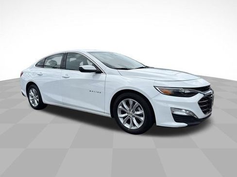 Used 2023 Chevrolet Malibu LT w/ Driver Confidence Package FWD image 3