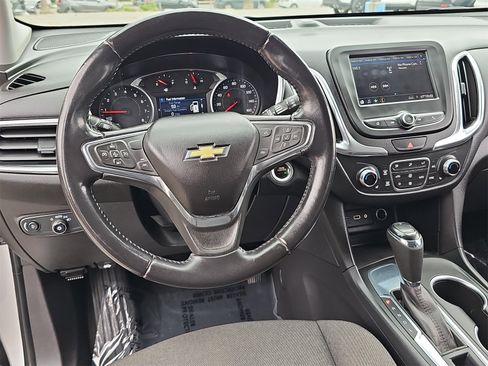 Used 2021 Chevrolet Equinox LT image 16