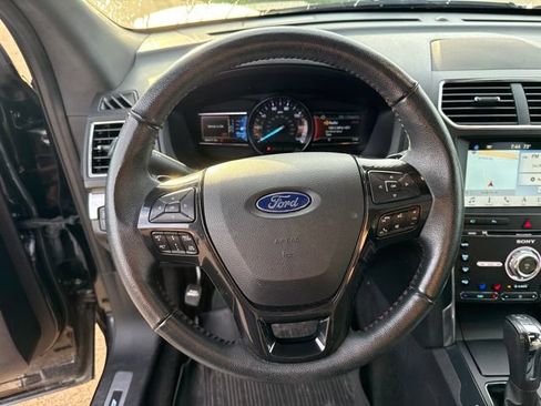 Used 2018 Ford Explorer Sport w/ Equipment Group 401A AWD/4WD image 16