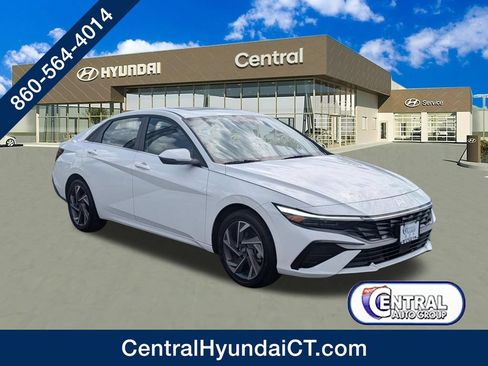 Certified 2025 Hyundai Elantra Limited FWD image 1