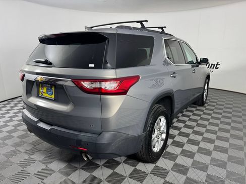 Used 2018 Chevrolet Traverse LT FWD image 6