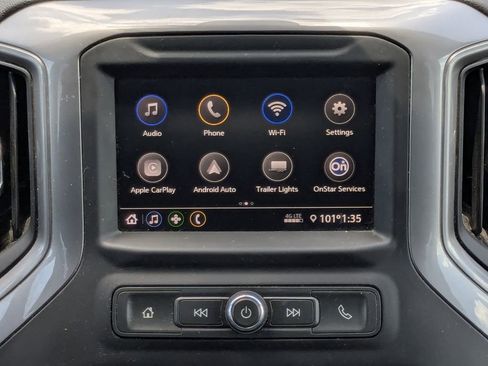 Used 2022 Chevrolet Silverado 2500 Custom w/ Custom Value Package AWD/4WD image 21