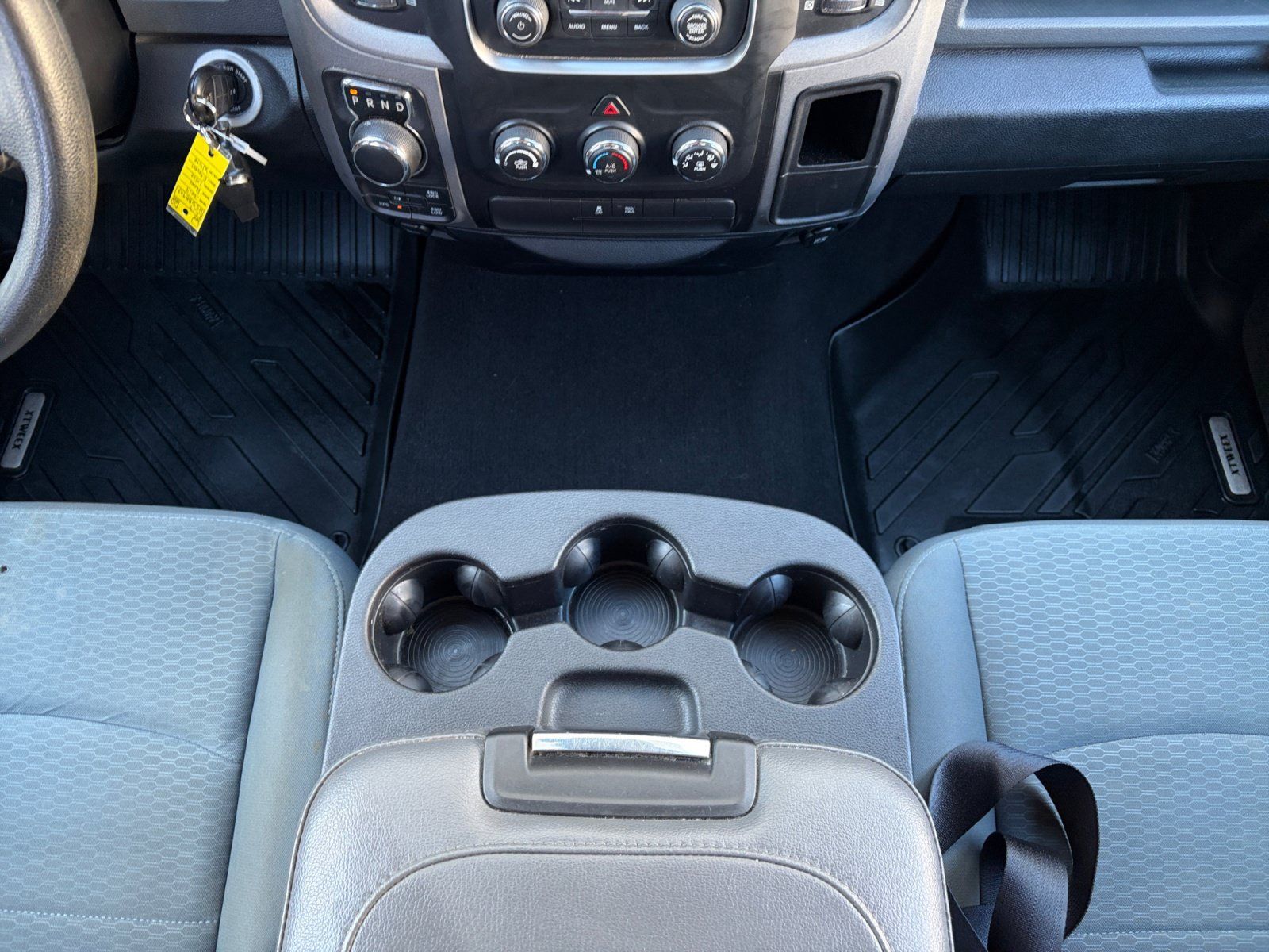 Used 2017 RAM 1500 Express AWD/4WD image 23